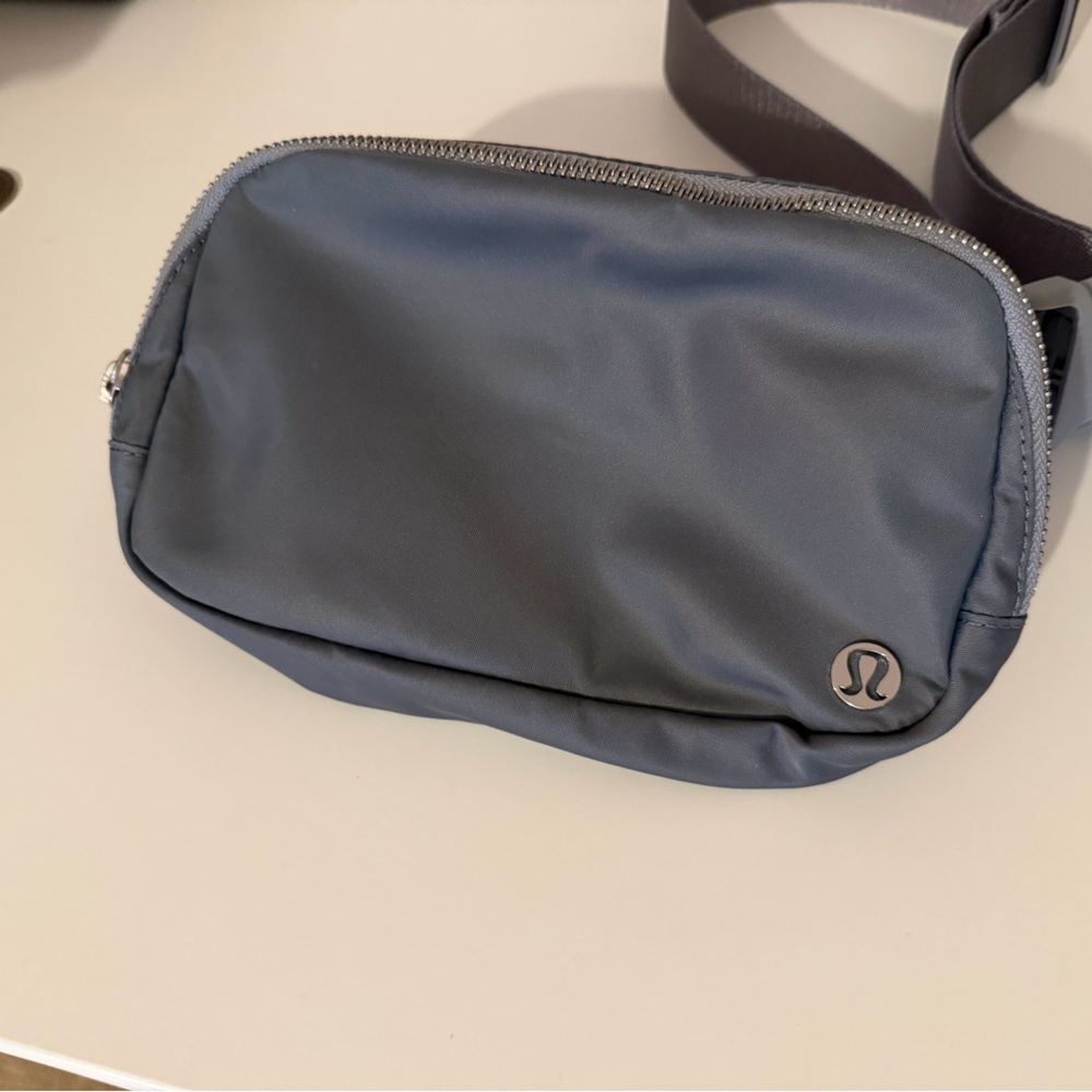 lululemon athletica Gray Belt Bag